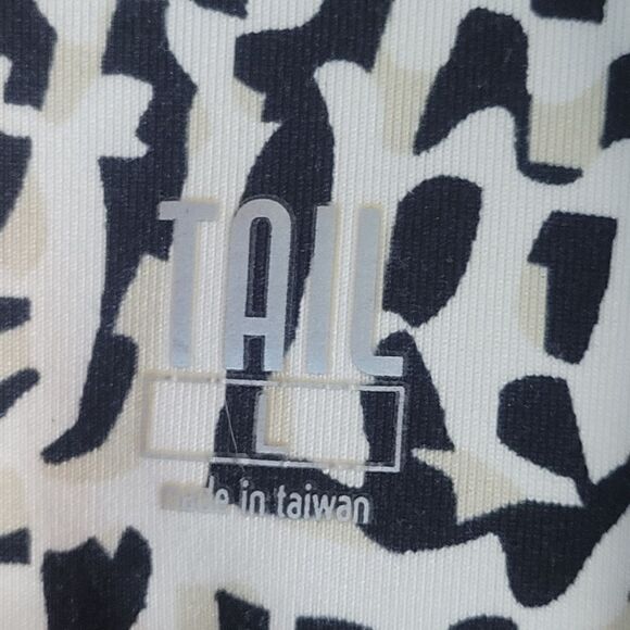 Tail Athletic Long Sleeve Sweater Top - Picture 4 of 13